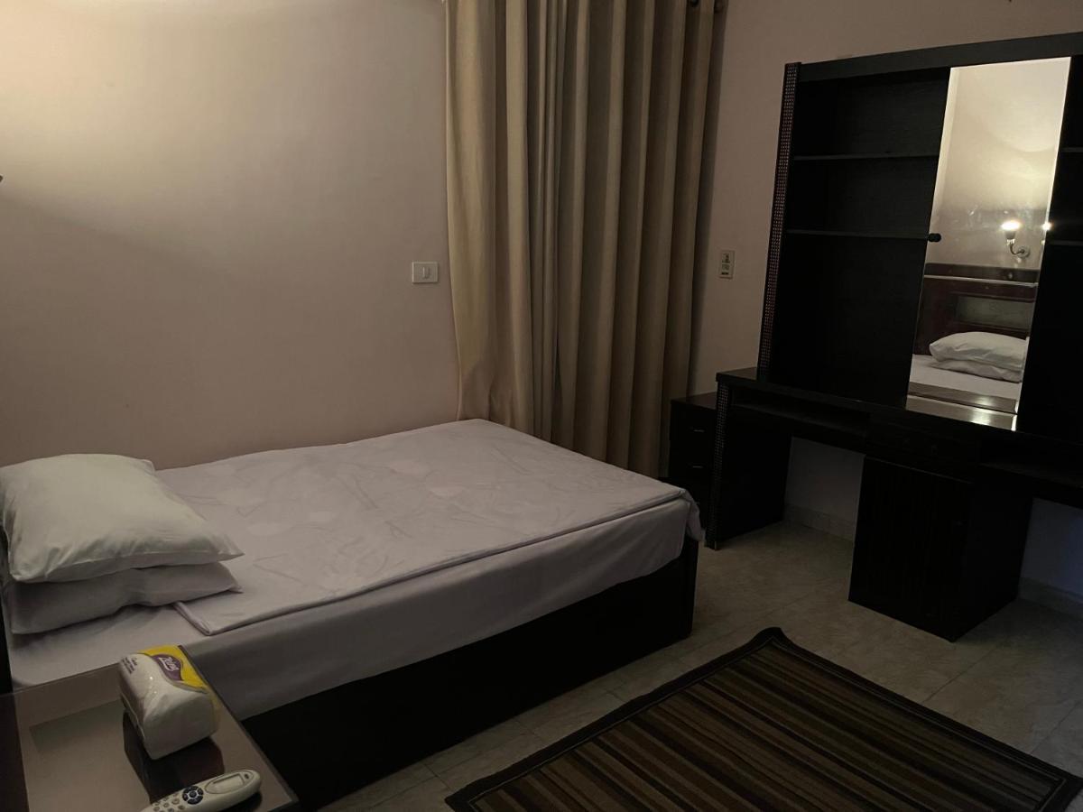 Rehab City Apartment Il Il Cairo Esterno foto